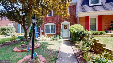 11006 Berrypick Ln, Columbia, MD 21044