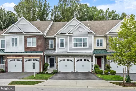 10924 Fairmont Ln, Ellicott City, MD 21042