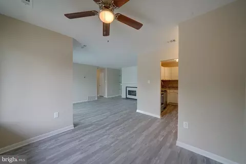 10576 Cross Fox Ln #F-1, Columbia, MD 21044