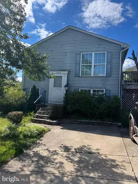 7646 Old Rockbridge Dr NW, Elkridge, MD 21075