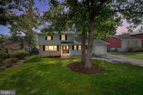 9655 Baltimore Ave, Laurel, MD 20723 photo 1