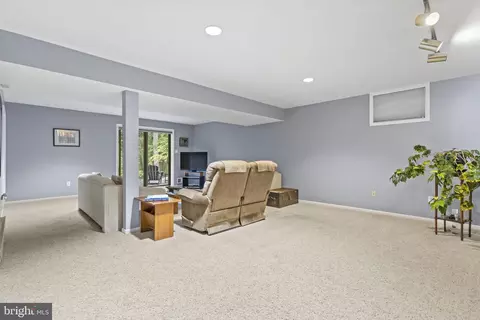 6126 Triangle Dr N, Columbia, MD 21044 photo 20