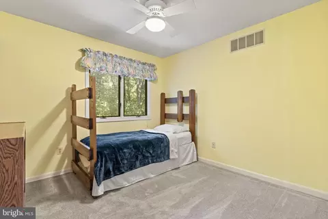 6126 Triangle Dr N, Columbia, MD 21044 photo 8