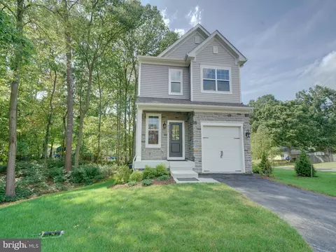 9399 Sixth St, Laurel, MD 20723