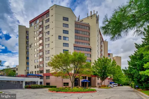 10001 Windstream Dr #1102, Columbia, MD 21044