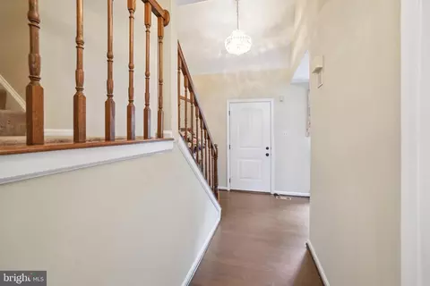 8342 Sand Cherry Ln, Laurel, MD 20723 photo 6