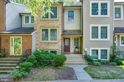 7511 Swan Point Way #18-2, Columbia, MD 21045