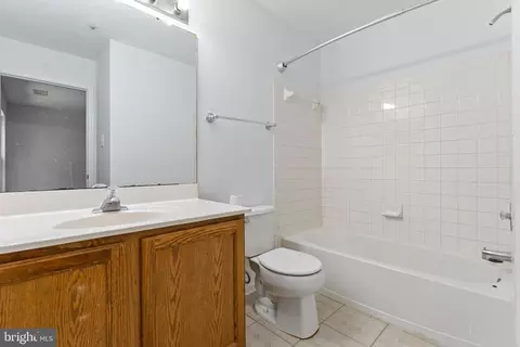 8823 Evermore Ct, Laurel, MD 20723 photo 9
