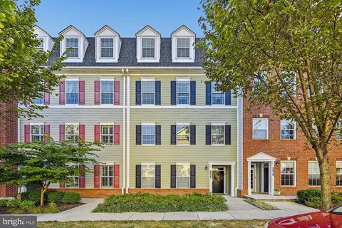 5937 1 Logans Way #29, Ellicott City, MD 21043