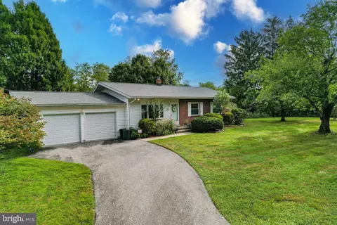 3413 Rollingview Ct, Ellicott City, MD 21042