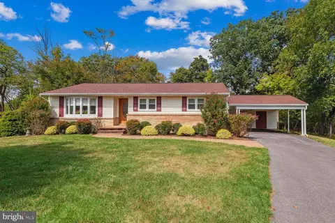 8638 N Bali Ct, Ellicott City, MD 21043