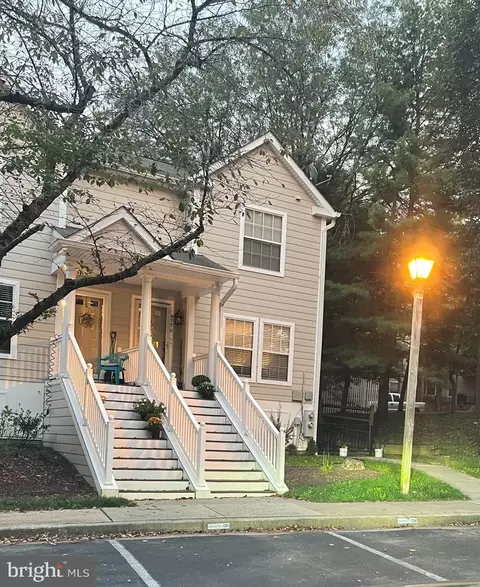 4770 Dorsey Hall Dr #11, Ellicott City, MD 21042