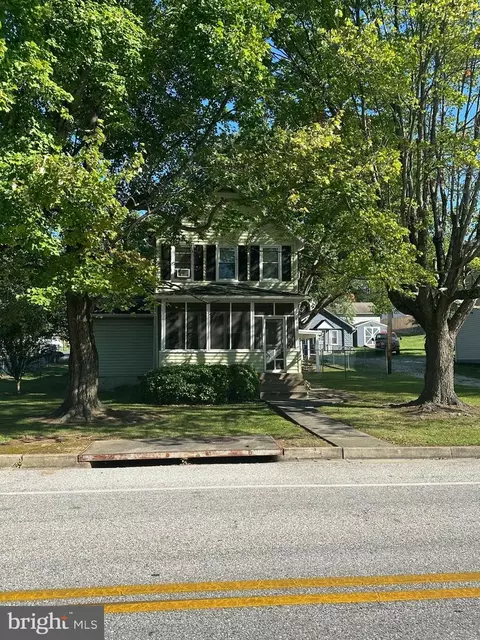 8880 Baltimore St, Savage, MD 20763