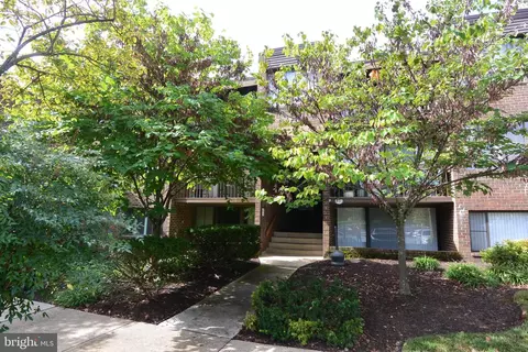 8721 Hayshed Ln #33, Columbia, MD 21045