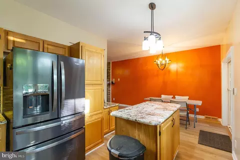 7618 Bluff Point Ln, Elkridge, MD 21075 photo 13