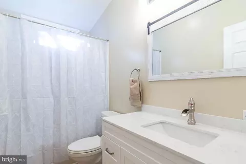 7618 Bluff Point Ln, Elkridge, MD 21075 photo 20