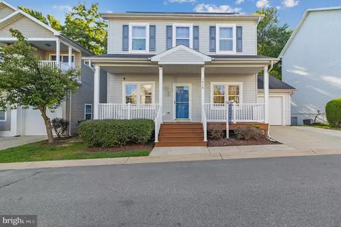7618 Bluff Point Ln, Elkridge, MD 21075 photo 2