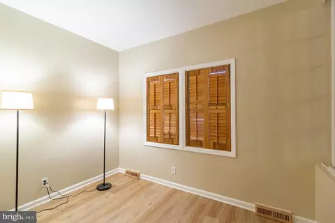 7618 Bluff Point Ln, Elkridge, MD 21075 photo 15