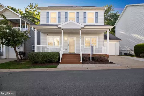 7618 Bluff Point Ln, Elkridge, MD 21075