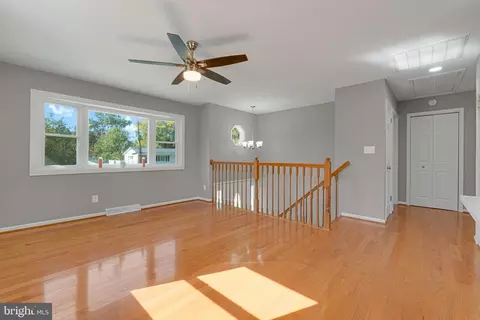 9425 Madison Ave, Laurel, MD 20723 photo 8