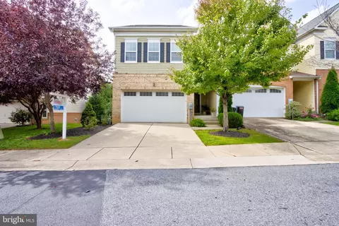 8601 Summer Waves Way, Laurel, MD 20723 photo 4