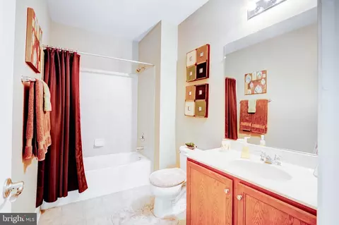 8601 Summer Waves Way, Laurel, MD 20723 photo 26
