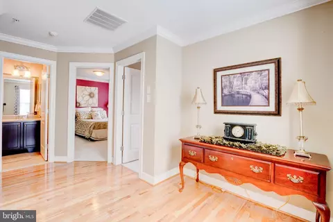 8601 Summer Waves Way, Laurel, MD 20723 photo 14