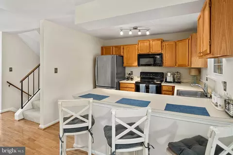 9110 Tymat Ct, Laurel, MD 20723 photo 14