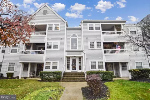 8382 Montgomery Run Rd #I, Ellicott City, MD 21043