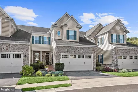 2922 Evening Dew Dr #67, Woodstock, MD 21163