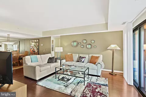 10001 Windstream Dr E #803, Columbia, MD 21044