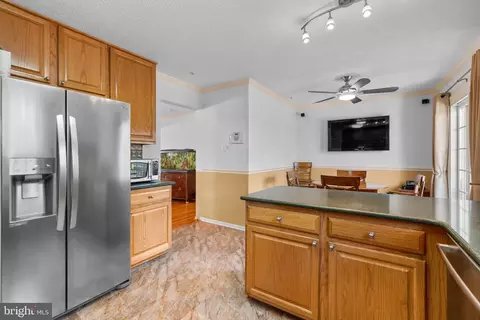 9220 Maxwell Ct, Laurel, MD 20723 photo 14