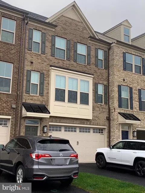 3316 Treviso Ln, Ellicott City, MD 21042