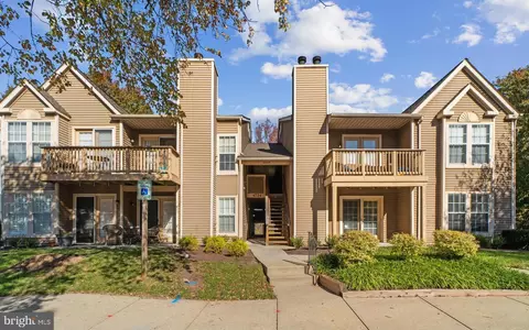 4724 Dorsey Hall Dr #704, Ellicott City, MD 21042