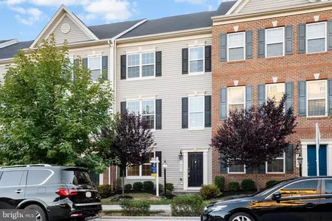 7037 Southmoor St, Hanover, MD 21076