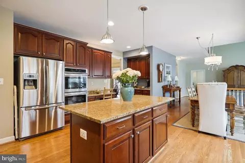 11374 Bishops Gate Ln, Laurel, MD 20723 photo 33