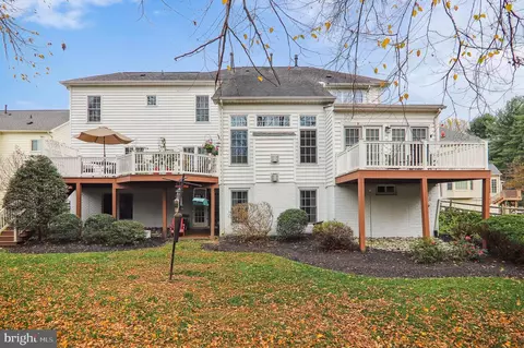 11374 Bishops Gate Ln, Laurel, MD 20723 photo 6