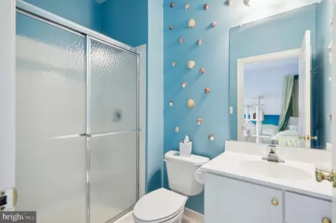11374 Bishops Gate Ln, Laurel, MD 20723 photo 65