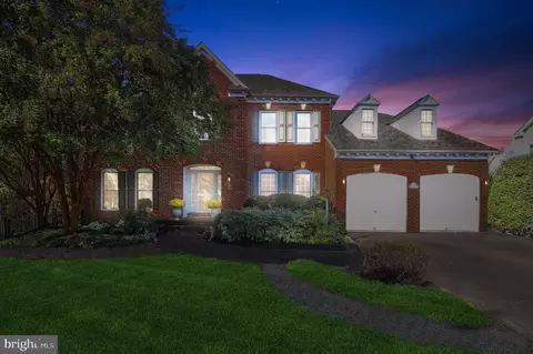 11374 Bishops Gate Ln, Laurel, MD 20723 photo 5