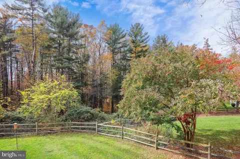 11374 Bishops Gate Ln, Laurel, MD 20723 photo 43