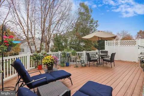 11374 Bishops Gate Ln, Laurel, MD 20723 photo 14