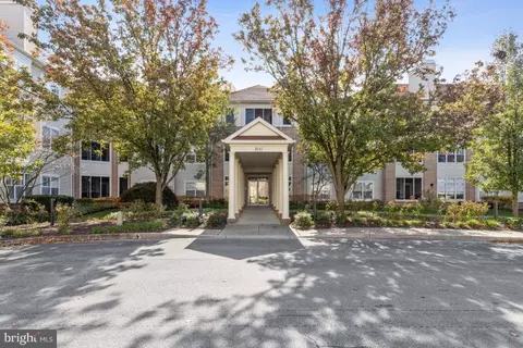 2111 Ganton Grn #207, Woodstock, MD 21163