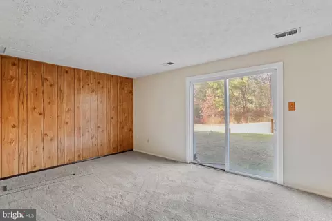 10504 Saddlebrook Ct, Laurel, MD 20723 photo 25