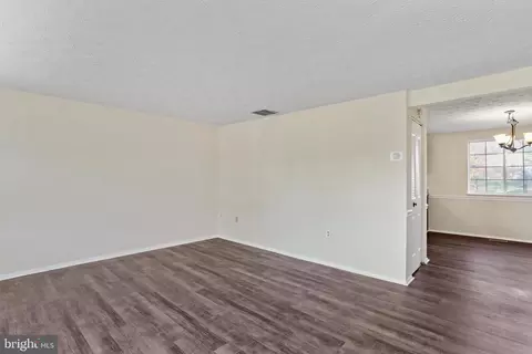 10504 Saddlebrook Ct, Laurel, MD 20723 photo 10
