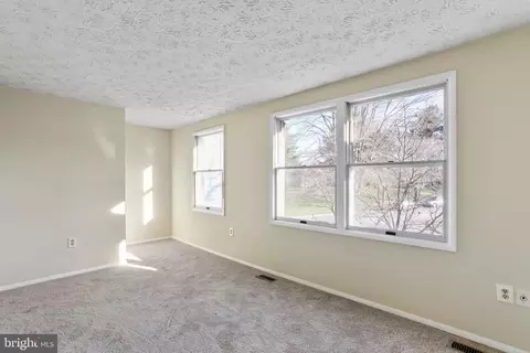 10504 Saddlebrook Ct, Laurel, MD 20723 photo 15