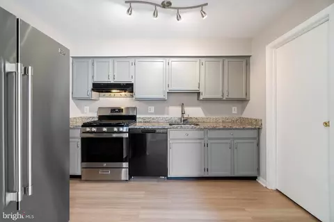 9170 Hitching Post Ln #K, Laurel, MD 20723 photo 10