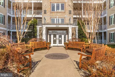 8820 Shining Oceans Way #212, Columbia, MD 21045