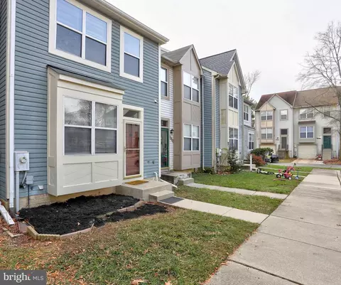 9541 Clocktower Ln, Columbia, MD 21046