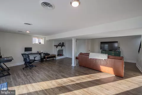 10513 Gorman Rd, Laurel, MD 20723 photo 23