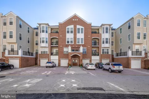 7335 Brookview Rd #205, Elkridge, MD 21075